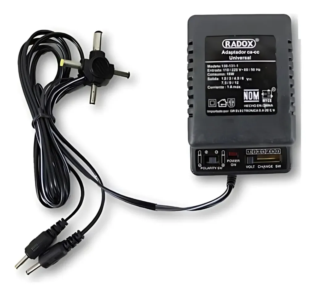 [130-131-1] Eliminador Universal De 1.5-12 Volts 1A